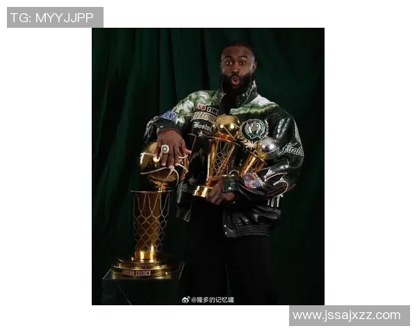 杰伦布朗：从新星到领袖的成长之路与篮球梦想的追求